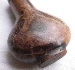 MOST UNUSUAL & INTERESTING VINTAGE ORIENTAL CARVED STONE PERFUME BOTTLE.