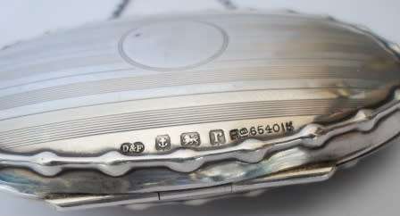 EXQUISITE 1915 BIRMINGHAM SILVER PURSE BY DEAKIN & FRANCIS 63,7g