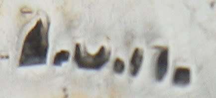 Vintage/antique? Hallmarked Silver Scottish penannular kilt pin/brooch signed 5 cm 11 grms