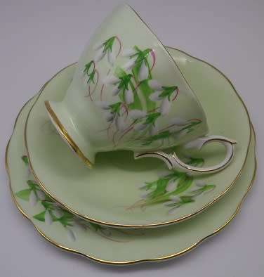RARE 1940s ROYAL ALBERT "LAURENTIAN SNOWDROP"  BONE CHINA TRIO