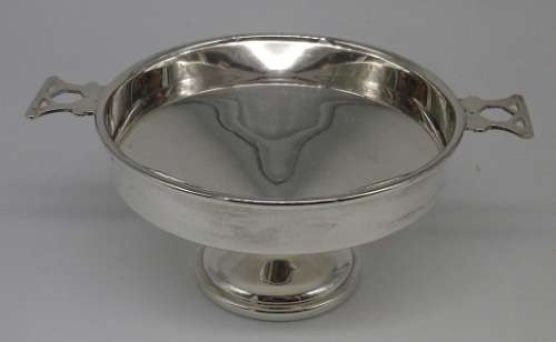 ART DECO 1930s Hallmarked Sterling Silver 2 handled bowl Warner Brothers Delhi India 5x12cm 73grms