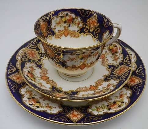 ROYAL ALBERT CROWN CHINA trio. Unnamed set #43 established 1970 EXCELLENT CONDITION.