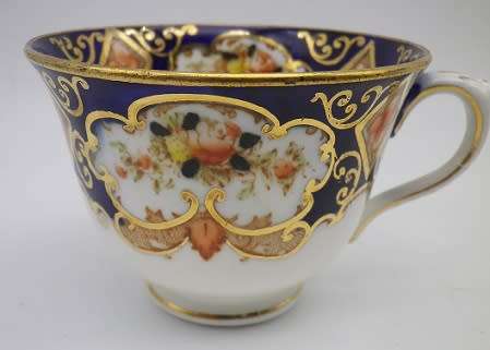 ROYAL ALBERT CROWN CHINA trio. Unnamed set #43 established 1970 EXCELLENT CONDITION.