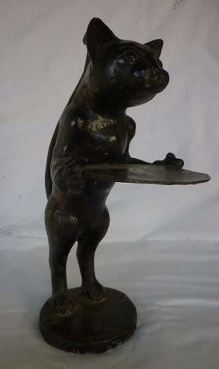 CAST METAL CAT VINTAGE/ANTIQUE BUSINESS CARD HOLDER. CAT CARICATURE DESIGN VERY UNUSUAL 35cm