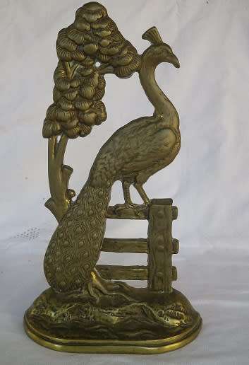 HUGE ANTIQUE SOLID BASS ORNATE PEACOCK DOOR STOP. MADE IN ENGLAND 42cm