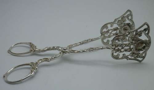 Ornate vintage Sterling Silver Pastry tongs by ALBERT BODEMER. 15 cm
