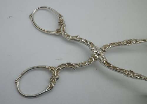 Ornate vintage Sterling Silver Pastry tongs by ALBERT BODEMER. 15 cm