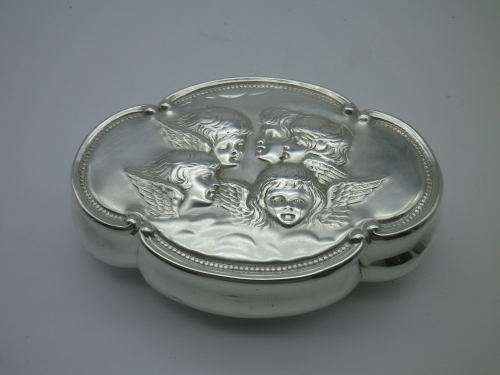 FOR NATALIE ONLY PLEASE 1901 Hallmarked Silver REYNOLDS ANGELS Trinket Box 75grms Henry Matthews