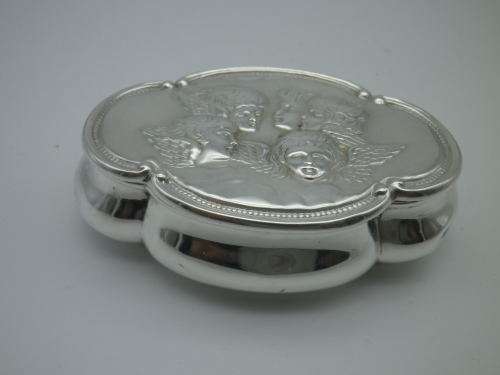 FOR NATALIE ONLY PLEASE 1901 Hallmarked Silver REYNOLDS ANGELS Trinket Box 75grms Henry Matthews