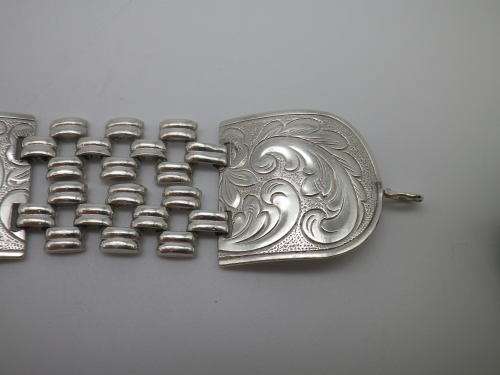 FOR ROGER ONLY PLEASE!! ANTIQUE DUTCH 835 SILVER BRACELET1890's 20.3g