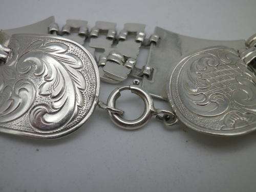 FOR ROGER ONLY PLEASE!! ANTIQUE DUTCH 835 SILVER BRACELET1890's 20.3g
