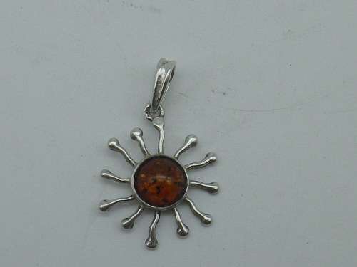Cute Little Sterling Silver 925 & amber radiant sun shaped pendant