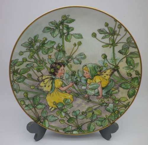 GORGEOUS & WHIMSICAL "The Black Medick Fairy" Display Plate Heinrich Germany Villeroy & Bosch