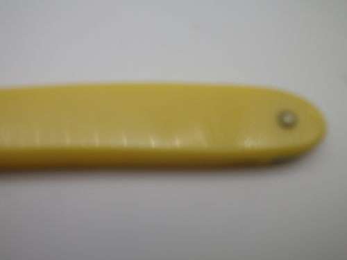 Rare Antique/Vintage JA Henckels Solingen Cut Throat Straight Razor. Boxed with pamphlet