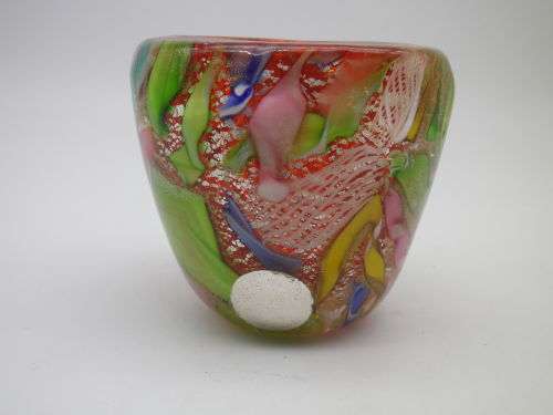 EXQUISITE VINTAGE MURANO Aventurine & Millefiori encased small vase Original label 6.3cm