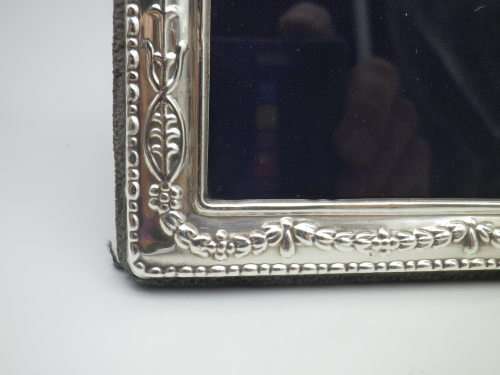 Ornate Double Hallmarked Sterling Silver Picture Frame. Sheffield, 2000 15.5 cm x 13 cm