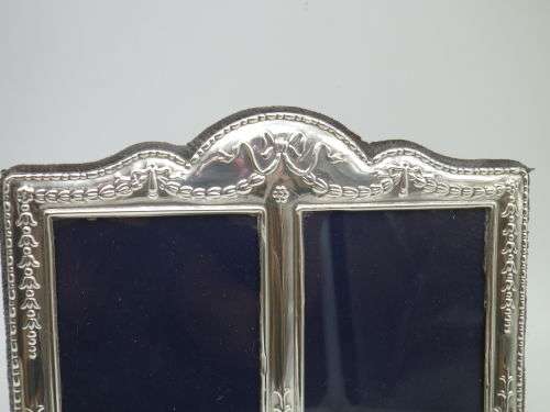 Ornate Double Hallmarked Sterling Silver Picture Frame. Sheffield, 2000 15.5 cm x 13 cm