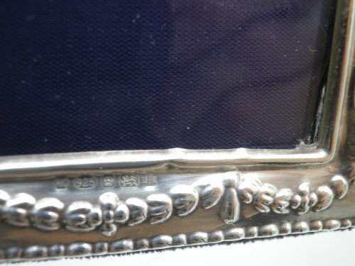 Ornate Double Hallmarked Sterling Silver Picture Frame. Sheffield, 2000 15.5 cm x 13 cm