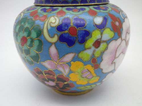 Chinese Cloisonne mini lidded ginger jar 7 cm.  Excellent Condition