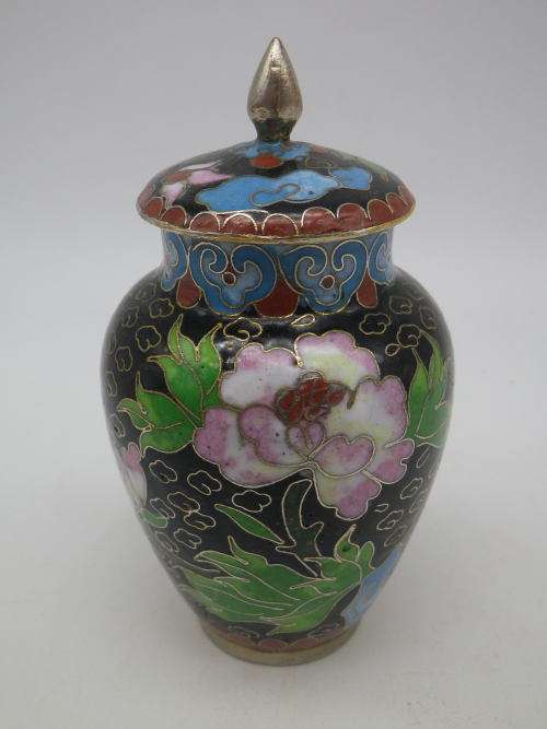 Chinese Cloisonne mini lidded pot 10.5 cm.CUTE!