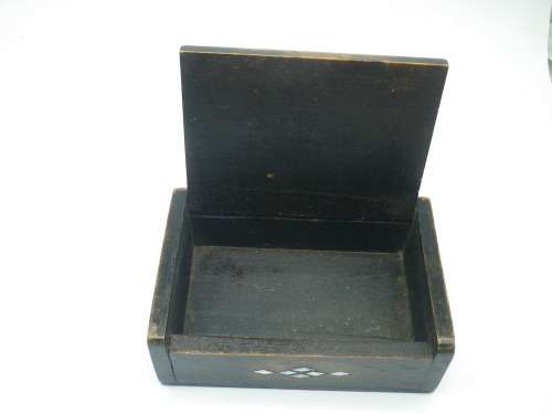 Vintage wooden box with antique Chinese coin and mother of pearl detail 12.5c8.5x 4.5cm