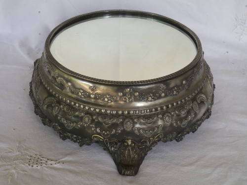 MAGNIFICENT ANTIQUE c1880s VICTORIAN  Silver Plated Domed cake stand with mirror top. RARE!!!!!