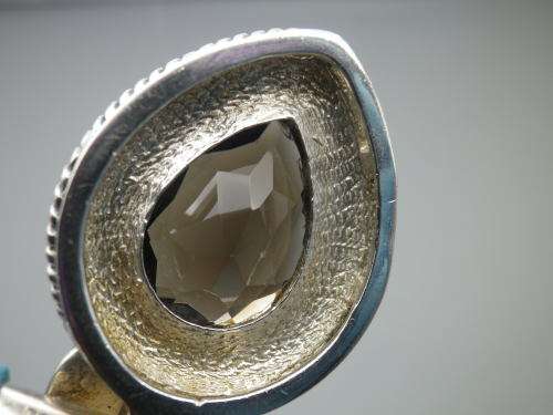 STERLING SILVER & SMOKEY QUARTZ LARGE VINTAGE PENDANT. MAGNIFICENT. 4.5 x3 cm 22grms