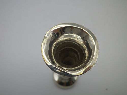 Hallmarked Sterling Silver Miniature bud vase Birmingham 1987 Laurence R Watson & Co 7.5cm