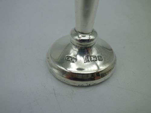 Hallmarked Sterling Silver Miniature bud vase Birmingham 1987 Laurence R Watson & Co 7.5cm