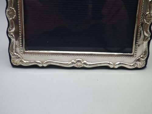 Hallmarked Sterling Silver photo frame.  LONDON, 2000 12cm X 16cm