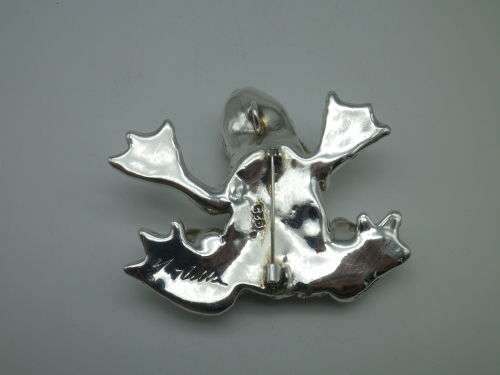 FOR TREASURES ALL SORTS ONLY PLEASE!! Sterling silver designer HUGE TREE FROG 35grms 7x8cm