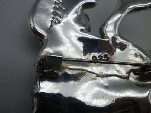 FOR TREASURES ALL SORTS ONLY PLEASE!! Sterling silver designer HUGE TREE FROG 35grms 7x8cm