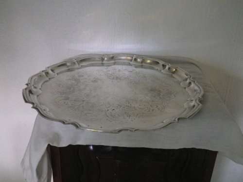 Beautiful Large Vintage Silver Plated Serving Tray, Made in England. 42cm