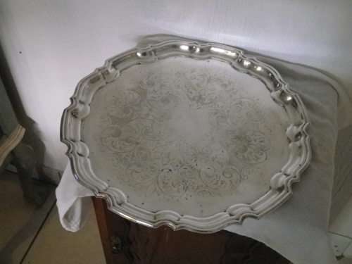 Beautiful Large Vintage Silver Plated Serving Tray, Made in England. 42cm