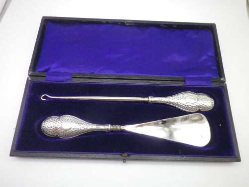 Antique Shoe Horn & Boot Hook. Hallmarked Silver handles. B/Ham 1912. WJ Myatt &Company Original Box