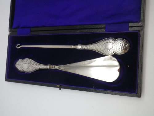 Antique Shoe Horn & Boot Hook. Hallmarked Silver handles. B/Ham 1912. WJ Myatt &Company Original Box