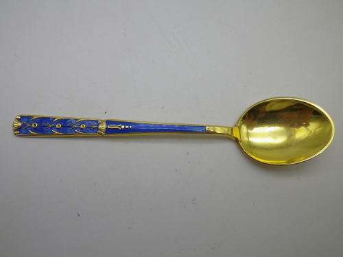 Vintage sterling silver gilt enamel spoons 43,1g. 9.5cm. Delicate & Beautiful