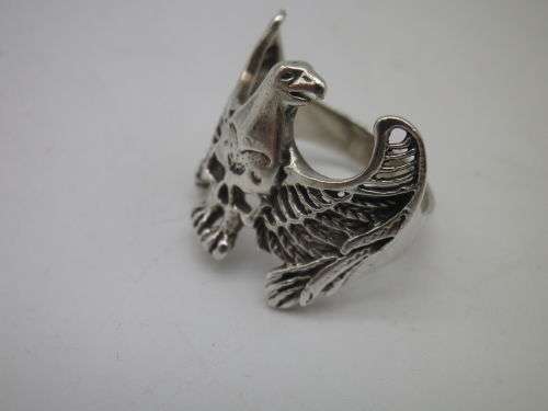 EAGLE & SKULL Sterling Silver Men`s Vintage Ring  Size: V 1/2 11grms. DRAMATIC!!