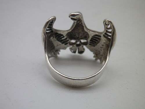 EAGLE & SKULL Sterling Silver Men`s Vintage Ring  Size: V 1/2 11grms. DRAMATIC!!