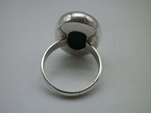 Sterling Silver & Facetted ONYX Vintage Ring Size  S 1/4; 11grms. Statement Piece