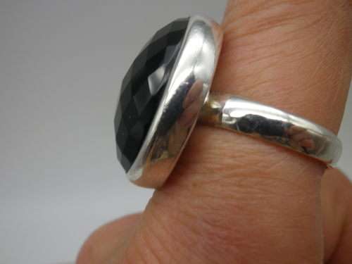 Sterling Silver & Facetted ONYX Vintage Ring Size  S 1/4; 11grms. Statement Piece