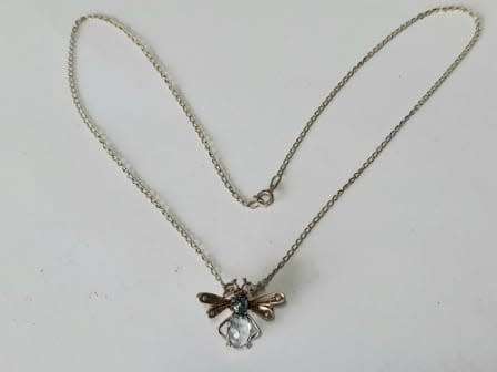 Edwardian c1910 Sterling Silver, Topaz and Seed Pearl Mechanical Bee Necklace 4,1g