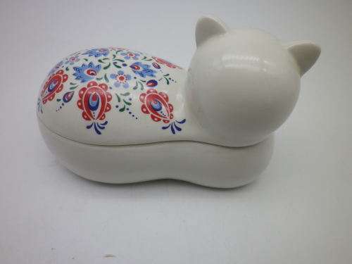`CHEEKY CAT` LIDDED TRINKET BOX RARE Elizabeth Arden ORIENT EXPRESS DESIGN