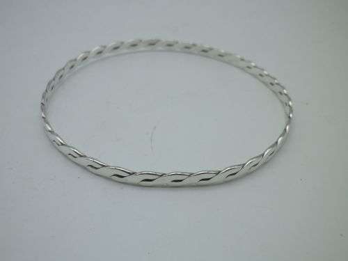 Vintage Sterling Silver 925 Silver Twist Rope Design Bangle. 6 grms