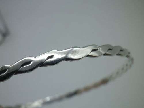 Vintage Sterling Silver 925 Silver Twist Rope Design Bangle. 6 grms