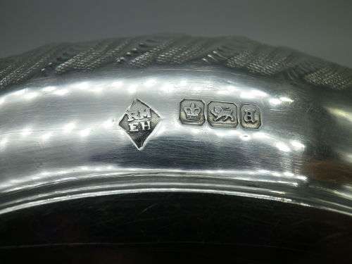 FOR LINJOU ONLY PLEASE!!!ANTIQUE HALLMARKED STERLING SILVER BOWL.Sheffield 1893/4 Martin Hill and Co