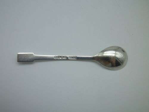 Hallmarked Silver Mustard pot and spoon Original Blue glass liner Birmingham 1935, 1937 33 grms