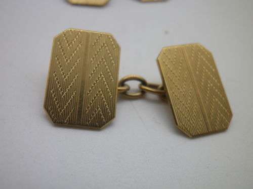 Vintage Hallmarked 9ct Yellow Gold Cufflinks. Birmingham 1979 HENRY GRIFFITH AND SONS: