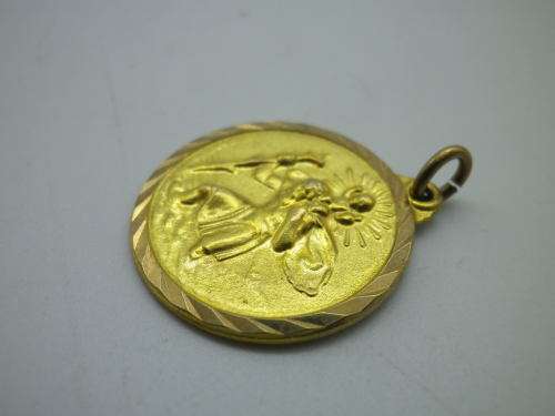 Vintage Hallmarked 9ct Yellow Gold St CHRISTOPHER