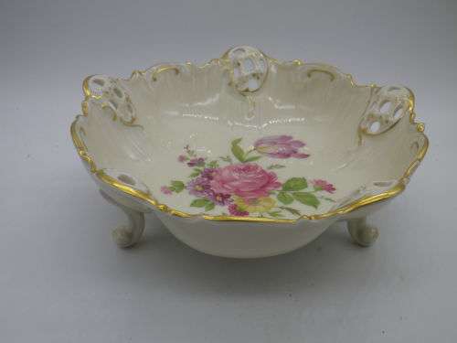 Vintage RC Rosenthal Moliere 3 footed bowl No 2875 with pink roses Kronach Germany 17 x 6.5cm